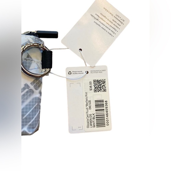 NWT Lululemon clippable card pouch - Picture 4 of 4